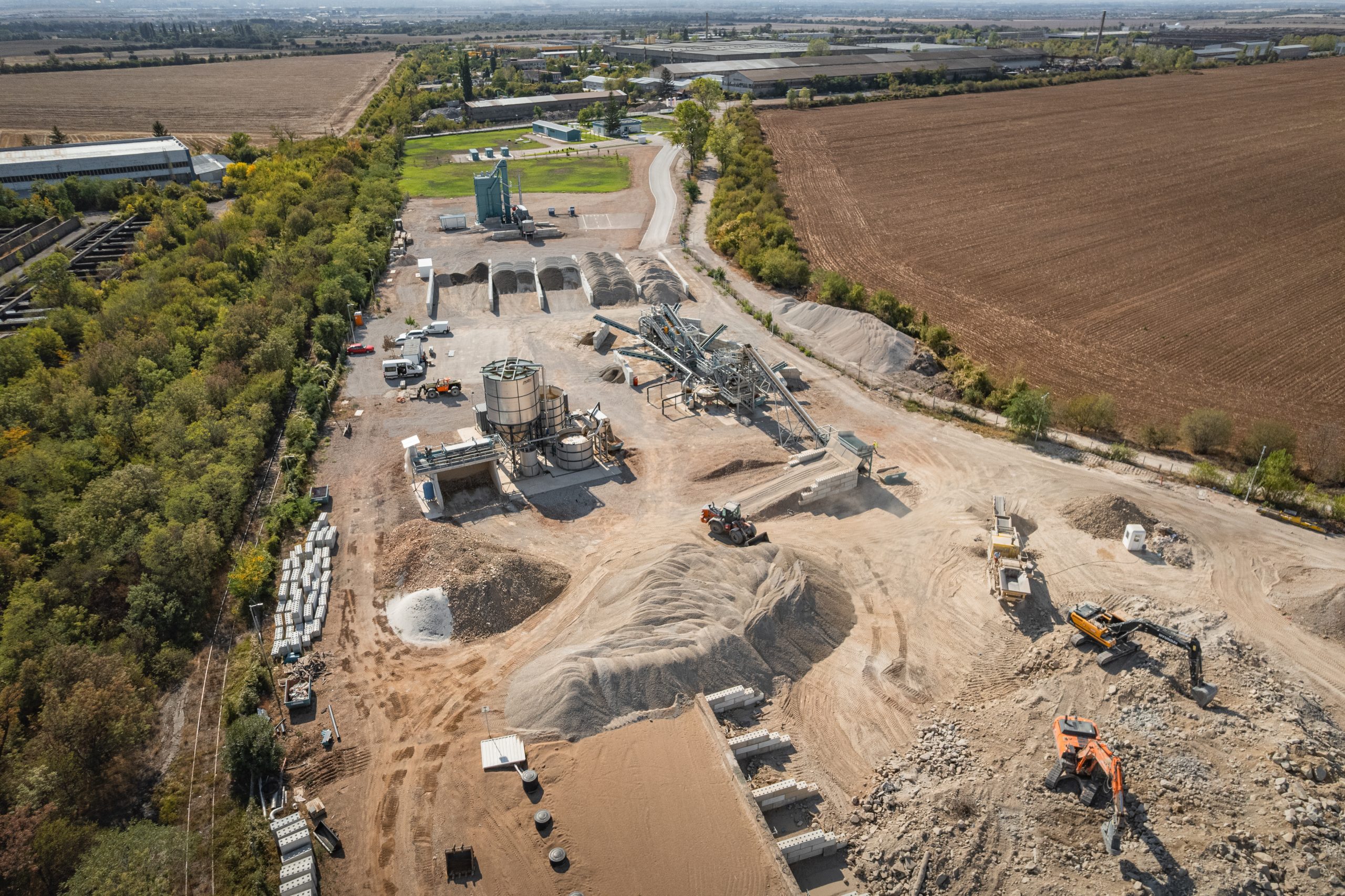 Screening and Washing Plant for recycling of constriction waste- GBS Infrastructure Construction